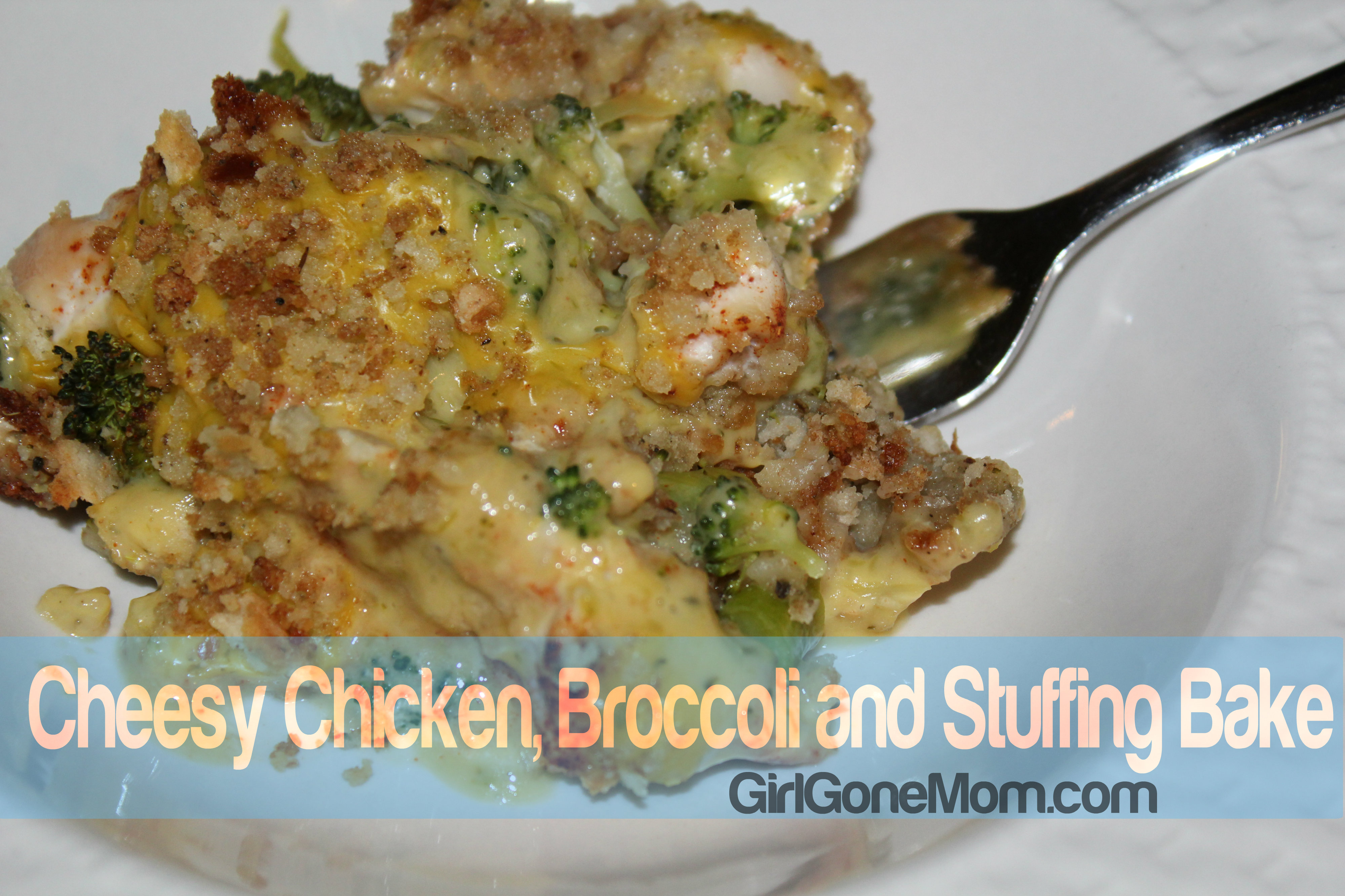 Easy one-dish meal: Cheesy Chicken, Broccoli and Stuffing Bake | GirlGoneMom.com
